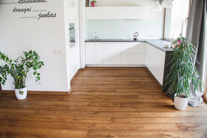 Kerrosrakenteinen tammiparketti